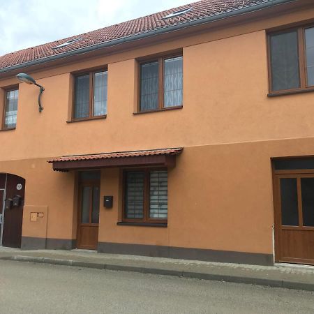 Cyklo-Moto Apartman Lomnice nad Lužnicí Exteriör bild